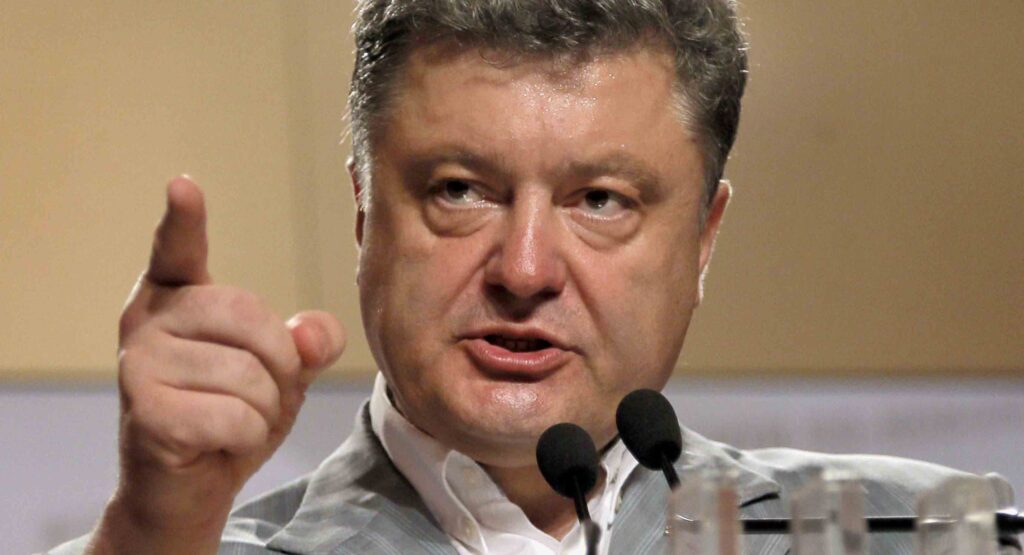 Побег политика: Порошенко таки удалось выехать из Украины