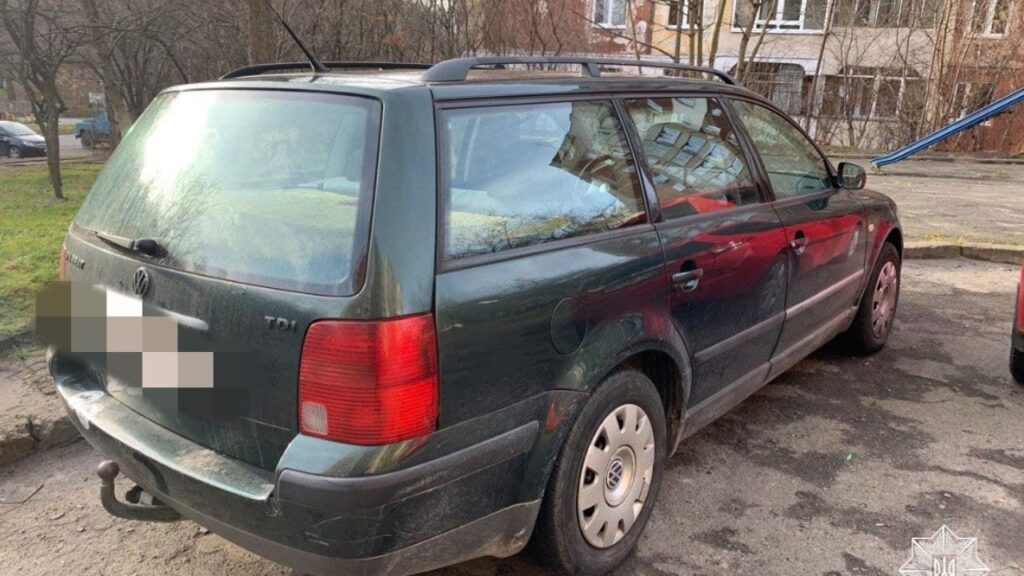 Во Львове поймали Volkswagen-двойника, оригинал которого ездит в Ивано-Франковской области