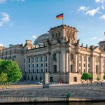 Zoll масово депортує опікунок з Німеччині?